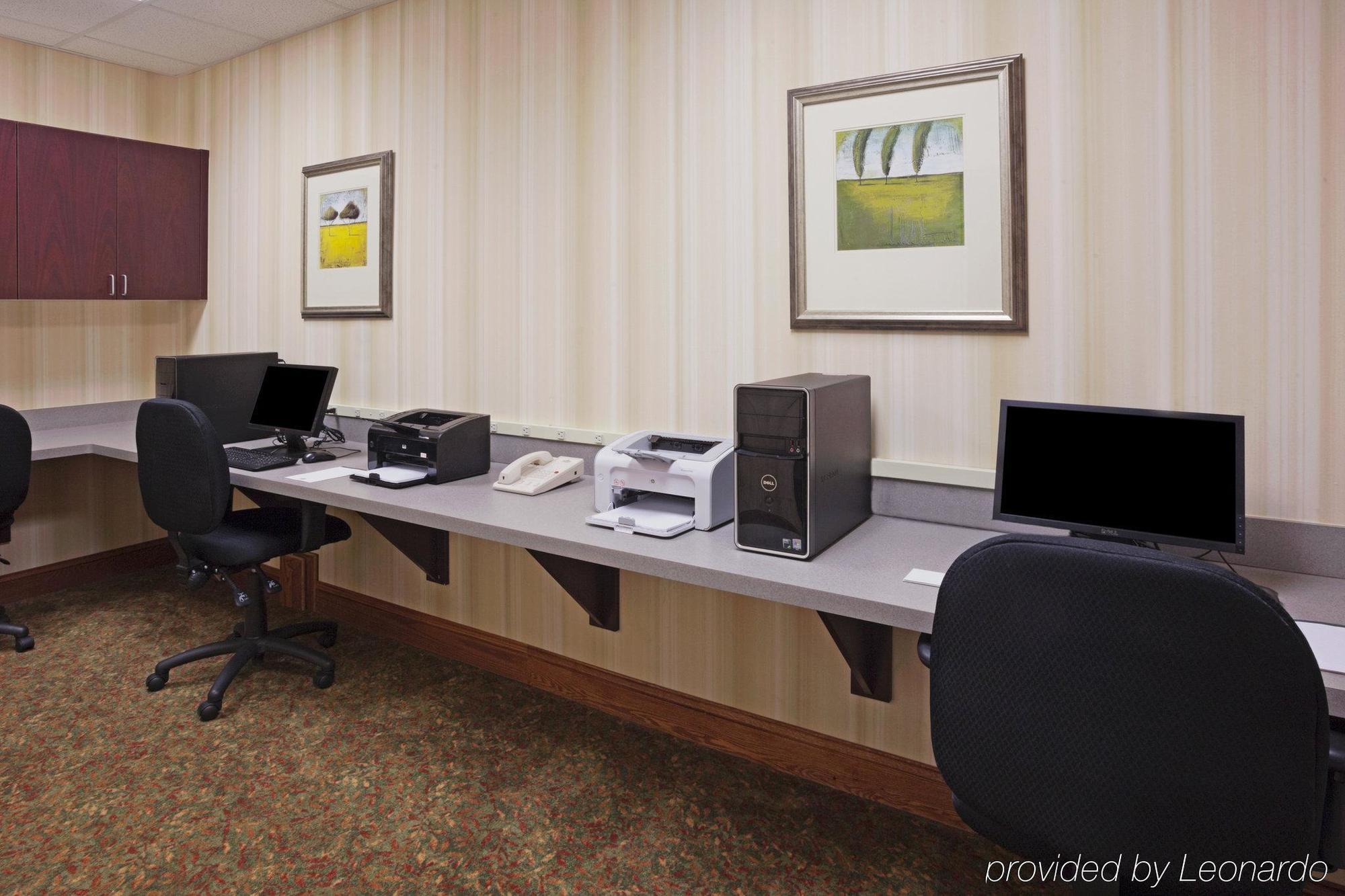 Country Inn & Suites By Radisson, Ithaca, Ny Instalações foto